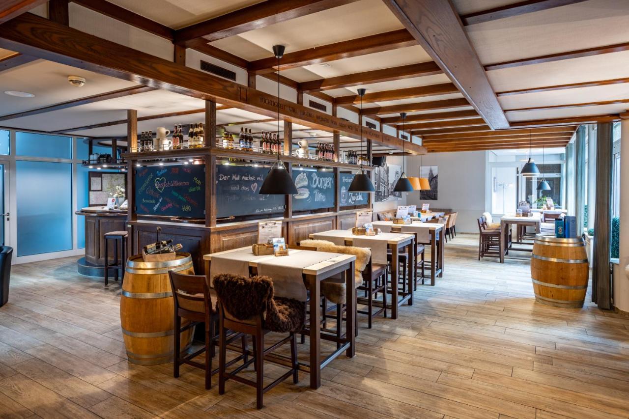 Hotel-Restaurant Kolpinghaus Lingen Esterno foto